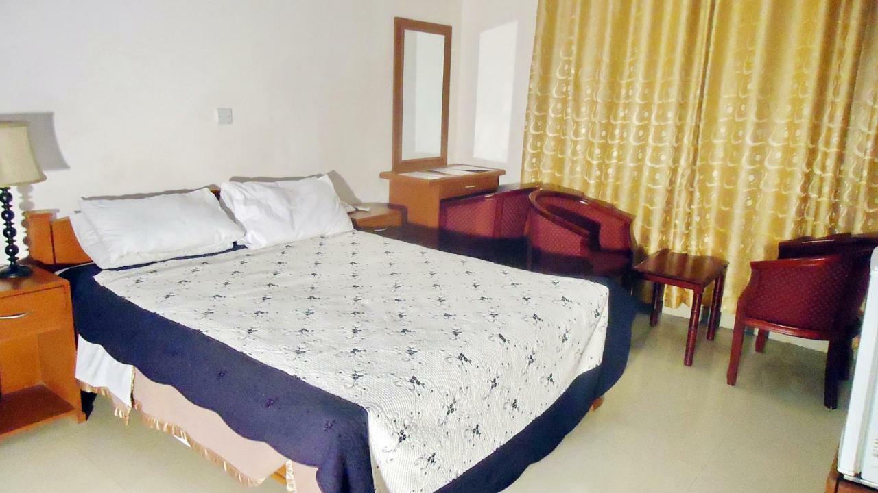 Rainbow Hotel Dar es Salaam Exterior photo
